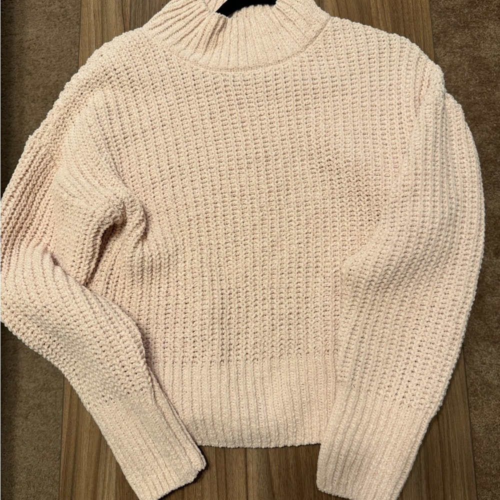 Talulah light pink sweater